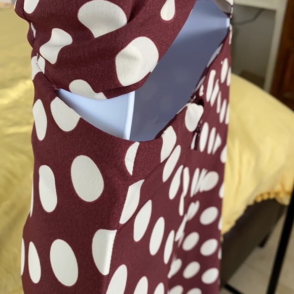 White polkadot romper with open tie back - Picture 10 of 16